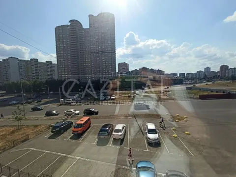 Продажа  офисное помещение Киевская обл., Киев, Мишуги Александра ул., 10 - 13/13
