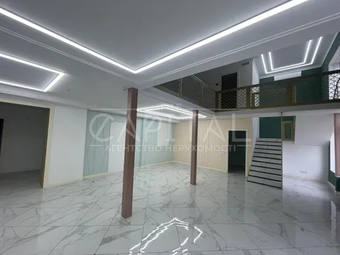 Продажа  коммерческое помещение Киевская обл., Киев, Замковецкая ул., 106Б - 5/24
