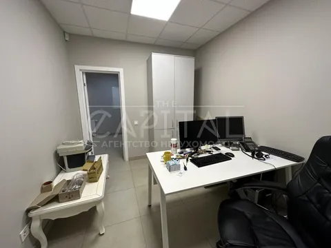 Продажа  офисное помещение Киевская обл., Святопетровское, Центральна ул.,  - 27/32