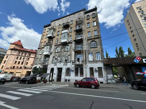 Продажа  офисное помещение Киевская обл., Киев, Гончара Олеся ул., 74А - 19/22